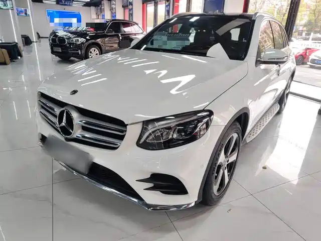 Mercedes-Benz Mercedes-Benz Glc Mercedes-Benz Glc 2019 Facelift Glc 260 L 4matic Luxury Model — фото