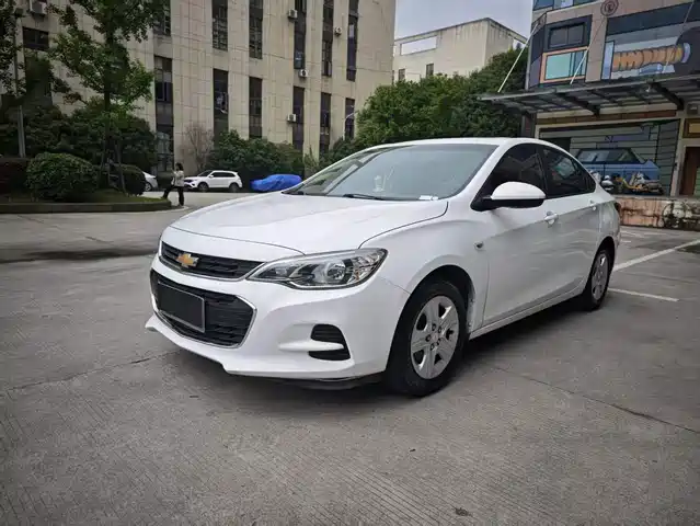 Chevrolet Kovoz Kovoz 2019 320 Automatic Sunroof Version