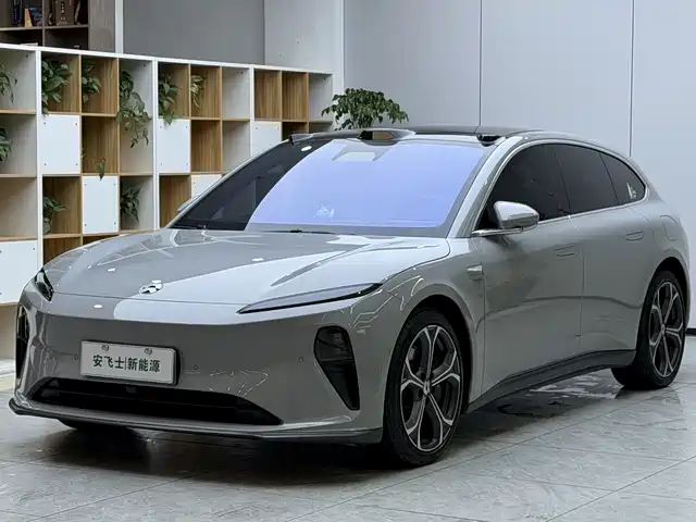 Nio Nio Et5t Nio Et5t 2024 Model 75kwh Touring — фото
