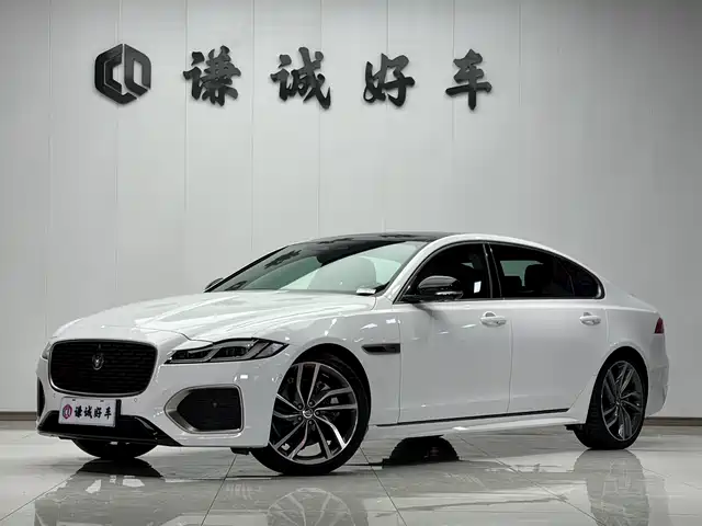 Jaguar Jaguar Xfl Jaguar Xfl 2024 2.0t P300 Four-Wheel Drive Flagship Sports Gold Version