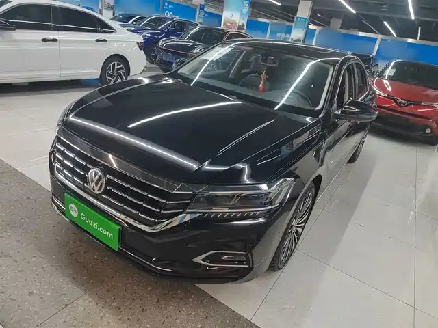 Volkswagen Passat Passat 2019 330tsi Deluxe Edition National Vi — фото