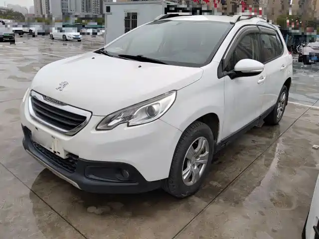 Peugeot Peugeot 2008 Peugeot 2008 2014 1.6l Automatic Trendy Version