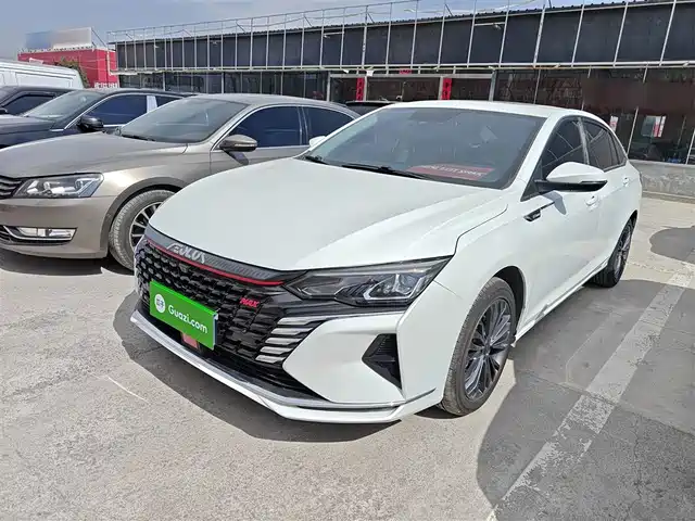 Dongfeng Fengshen Yixuan Max Yixuan Max 2023 1.5t Super Dad Version