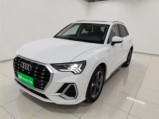 Audi Audi Q3 Audi Q3 2021 35 Tfsi Fashionable And Dynamic — фото