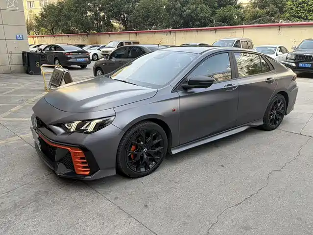 Gac Trumpchi Shadow Leopard Shadow Leopard 2021 270t Dct J10 Flying Edition