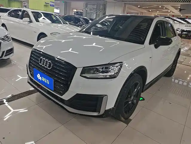 Audi Audi Q2l Audi Q2l 2021 35 Tfsi Aggressive And Dynamic Model — фото