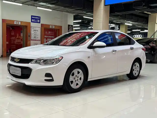 Chevrolet Kovoz Kovoz 2018 320 Automatic Sunroof Version