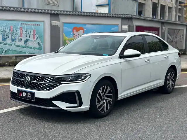 Volkswagen Lavida Lavida 2024 1.5l Automatic Starry Sky Five Million Edition — фото