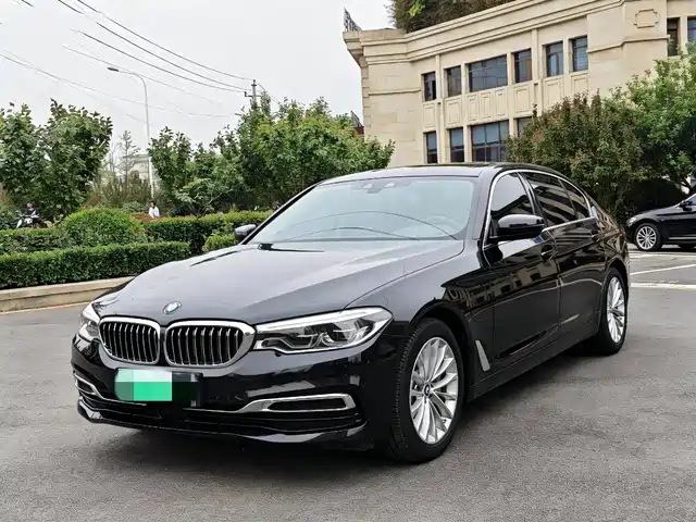 Bmw Bmw 5 Series New Energy Bmw 5 Series New Energy 2020 Mileage Upgraded Version 530le Pioneer Version