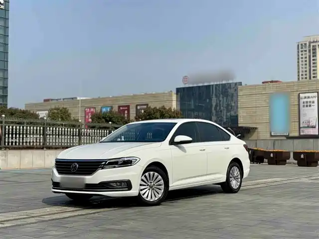 Volkswagen Lavida Lavida 2021 1.5l Automatic Comfort Version — фото