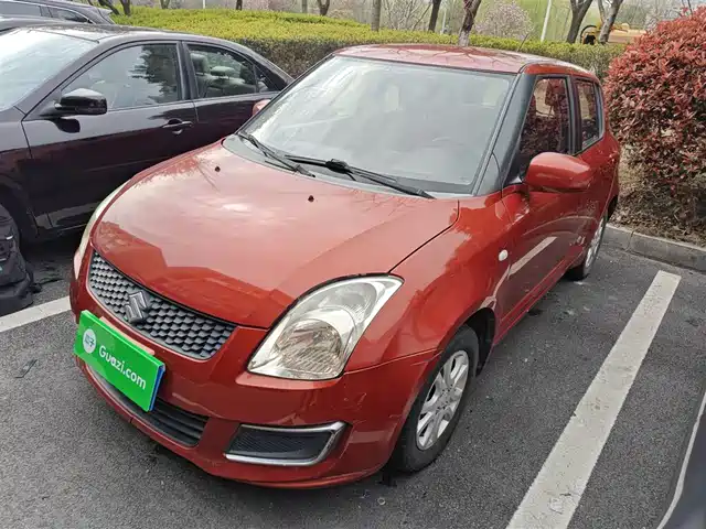 Suzuki Swift Swift 2013 1.3l Manual Value Edition — фото