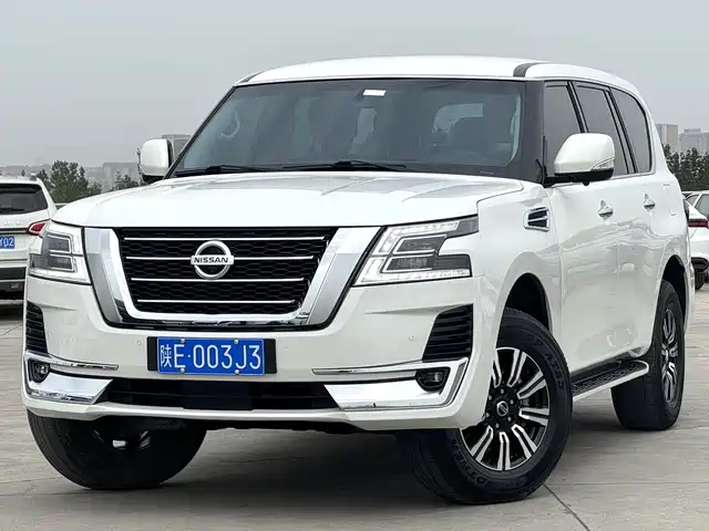 Nissan Patrol Patrol 2018 4.0l Flagship Model — фото