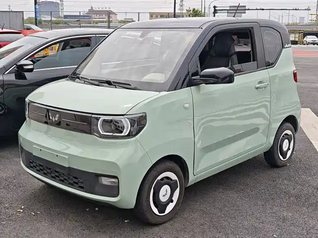 Wuling Motors Hongguang Miniev Hongguang Miniev 2022 Macaron Premium Lithium Iron Phosphate