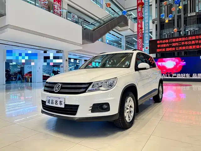 Volkswagen Tiguan Tiguan 2012 1.8tsi Automatic Two-Wheel Drive Fashion Version — фото