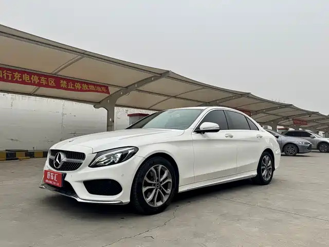 Mercedes-Benz Mercedes Benz C Class Mercedes-Benz C-Class 2018 C 180 L Fashionable Sports Edition — фото