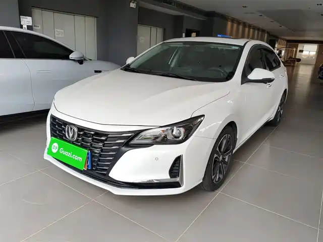 Chang'An Ruicheng Cc Ruicheng Cc 2022 Blue Whale Edition 1.5t Dct Luxury Model
