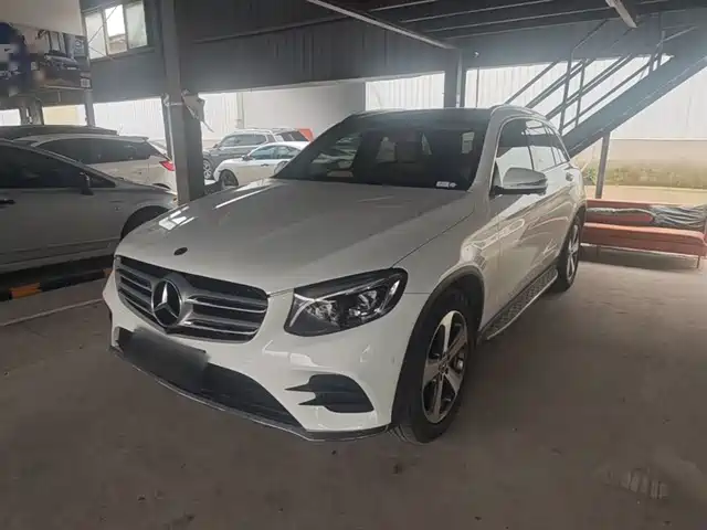 Mercedes-Benz Mercedes-Benz Glc Mercedes-Benz Glc 2017 Glc 300 4matic Dynamic — фото