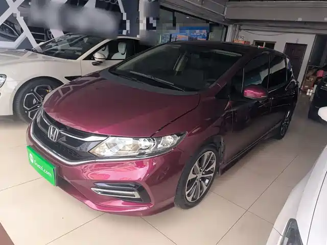 Honda Jed Jade 2017 210turbo Cvt Fashion Edition 5 Seats — фото