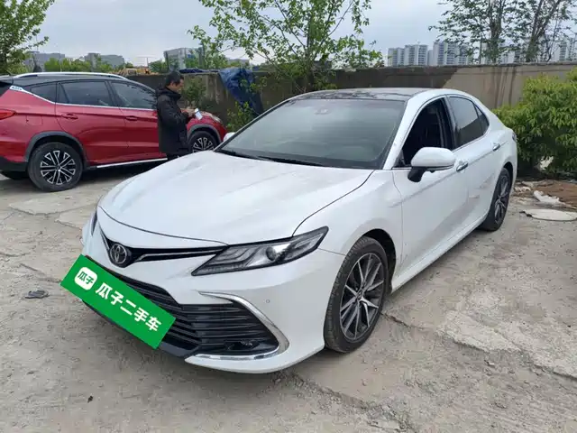 Toyota Camry Camry 2021 2.5g Deluxe Edition — фото