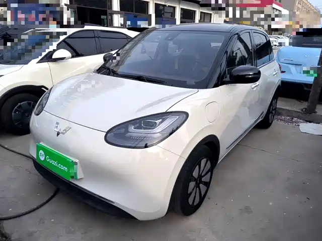 Wuling Motors Wuling Bingo Wuling Bingo 2023 Model 333km Lingxi Internet+ Model — фото