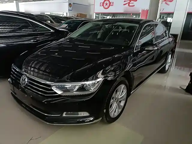 Volkswagen Magotan Magotan 2017 330tsi Dsg Luxury Model