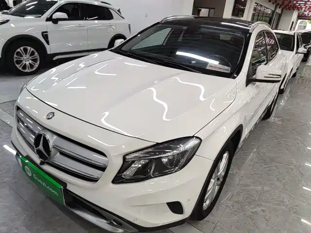Mercedes-Benz Mercedes-Benz Gla Mercedes-Benz Gla 2015 Gla 200 Dynamic — фото