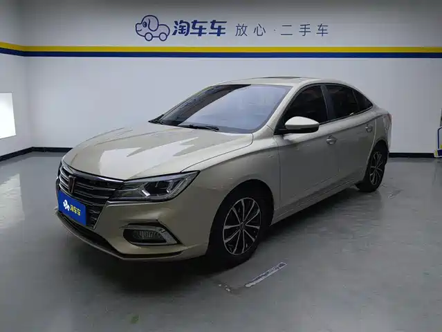Roewe Roewe I5 Roewe I5 2020 1.5l Manual 4g Internet Leader Flagship Edition — фото