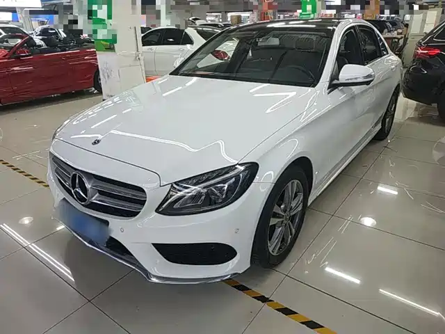 Mercedes-Benz Mercedes Benz C Class Mercedes-Benz C-Class 2018 C 200 L Sports Edition — фото
