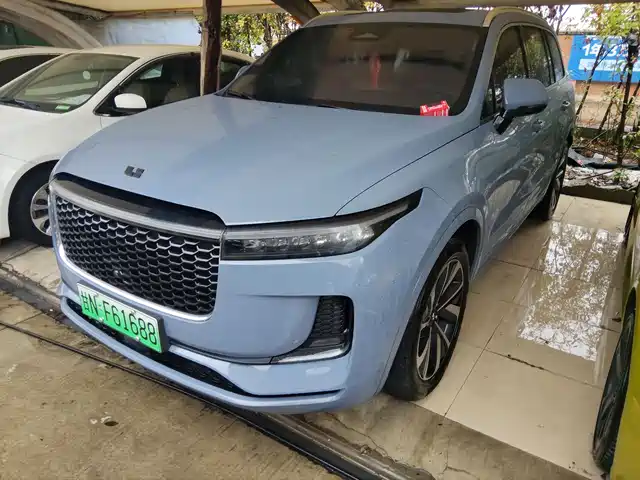 Ideal Car Ideal One Ideal One 2021 Extended Range 6-Seater Version — фото