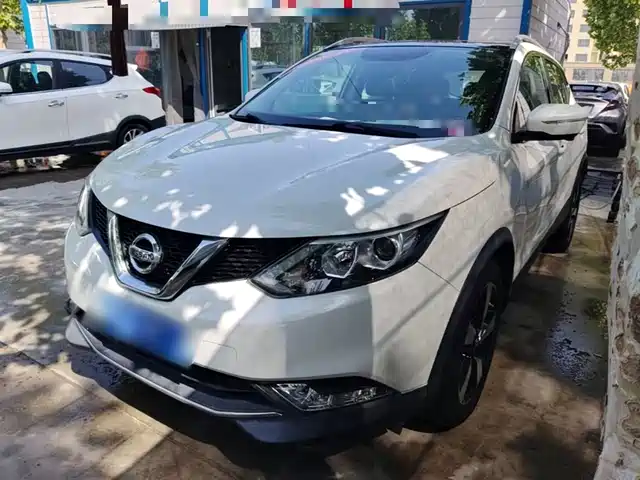 Nissan Qashqai Qashqai 2016 2.0l Cvt Deluxe Edition