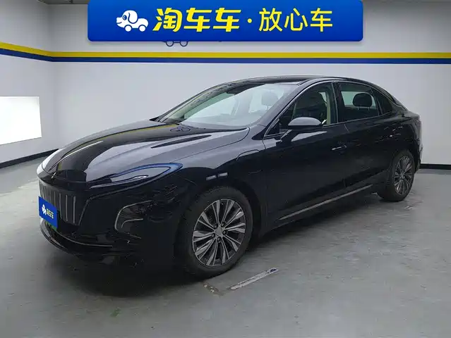 Red Flag Hongqi E-Qm5 Hongqi E-Qm5 2022 431km Charging Enjoyment Edition