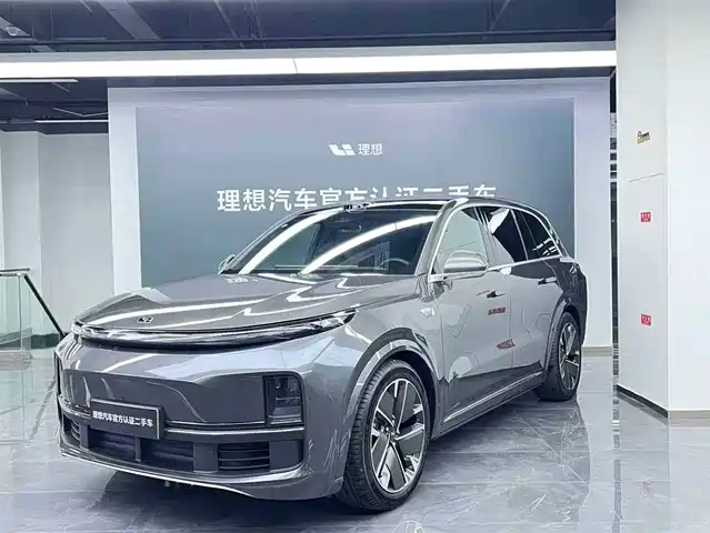 Ideal Car Ideal L8 Ideal L8 2025 Ultra Smart Refresh Version — фото