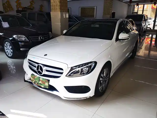 Mercedes-Benz Mercedes Benz C Class Mercedes-Benz C-Class 2018 C 200 L Sports Edition — фото