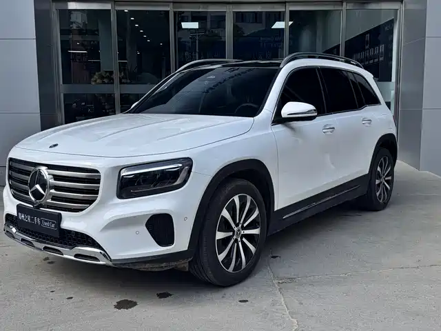Mercedes-Benz Mercedes-Benz Glb Mercedes-Benz Glb 2024 Glb 220 Fashion Model — фото