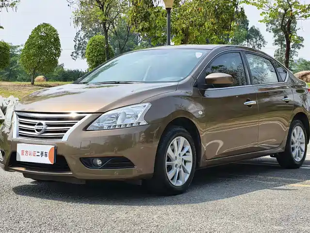 Nissan Sylphy Sylphy 2014 1.6xv Cvt Exclusive Edition — фото