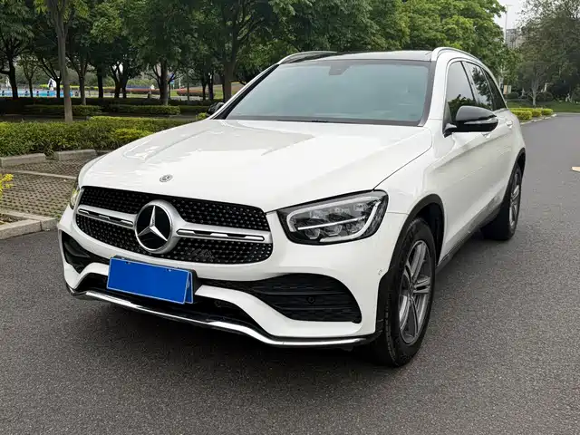 Mercedes-Benz Mercedes-Benz Glc Mercedes-Benz Glc 2020 Glc 260 L 4matic Luxury Model — фото