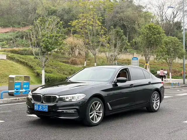 Bmw Bmw 5 Series Bmw 5 Series 2018 528li Special Edition Launched — фото