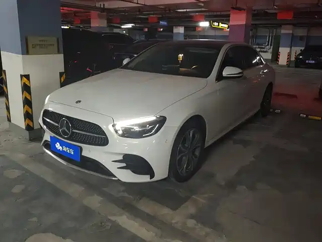 Mercedes-Benz Mercedes-Benz E-Class Mercedes-Benz E-Class 2021 E 300 L Sporty And Fashionable — фото