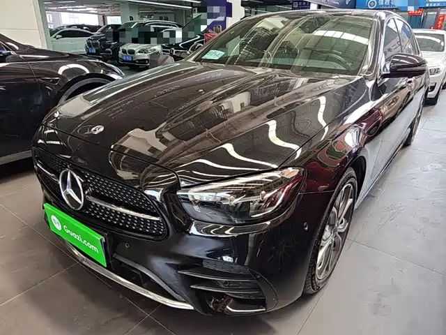 Mercedes-Benz Mercedes-Benz E-Class Mercedes-Benz E-Class 2021 E 300 L Sporty And Fashionable — фото
