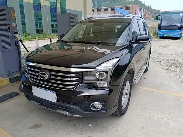 Gac Trumpchi Trumpchi Gs7 Trumpchi Gs7 2017 280t Two-Wheel Drive Luxury Model — фото