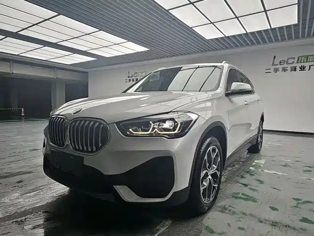 Bmw Bmw X1 Bmw X1 2021 Facelift Sdrive25li Leading Model — фото