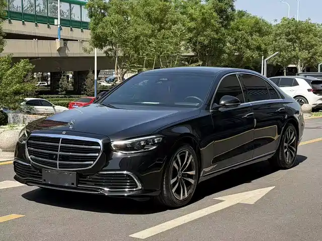Mercedes-Benz Mercedes Benz S Class Mercedes-Benz S-Class 2024 S 400 L Luxury Model
