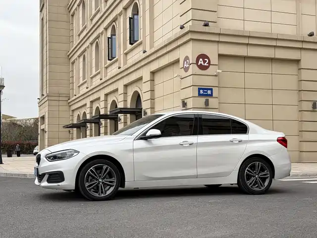 Bmw Bmw 1 Series Bmw 1 Series 2020 120i Fashion