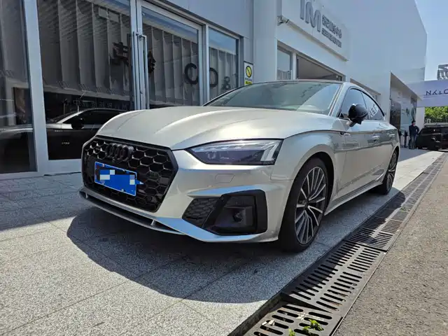 Audi Audi A5 (Imported) Audi A5 (Imported) 2024 Sportback 40 Tfsi Quattro Luxury And Dynamic Model — фото