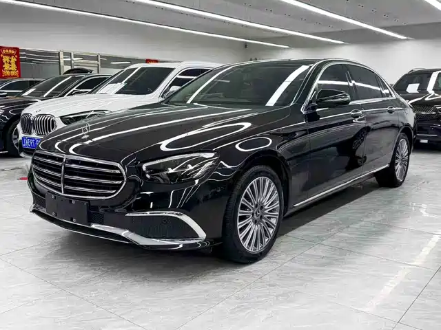 Mercedes-Benz Mercedes-Benz E-Class Mercedes-Benz E-Class 2023 E 300 L Luxury Model — фото