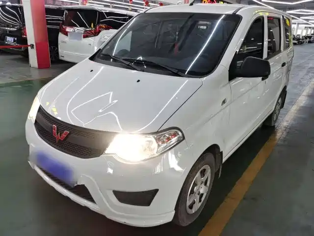 Wuling Motors Wuling Hongguang Wuling Hongguang 2020 1.2l S Basic Model National Vi Lsi