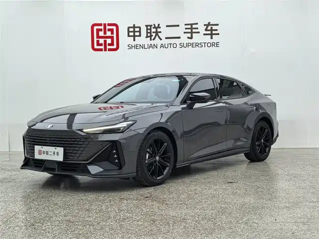 Chang'An Changan Uni-V Changan Uni-V 2022 1.5t Premium Model — фото