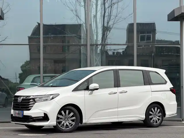 Honda Odyssey Odyssey 2022 2.0l E:Hev Sharp·Enjoy Edition — фото