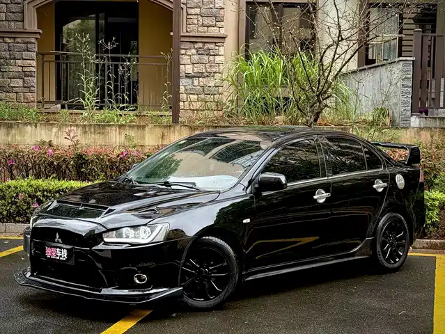 Mitsubishi Winged God Yishen 2012 Zhishang Edition 1.8l Manual Luxury Type — фото