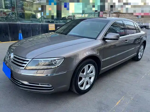 Volkswagen Phaeton Phaeton 2012 3.0l Elite Customized Model